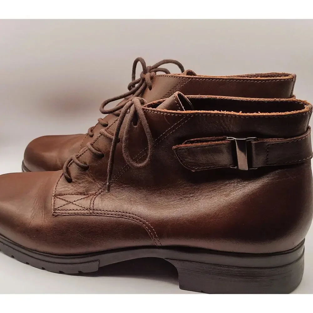 Nicole Club Valerie Brown Leather Lace Up Ankle Booties 10M
